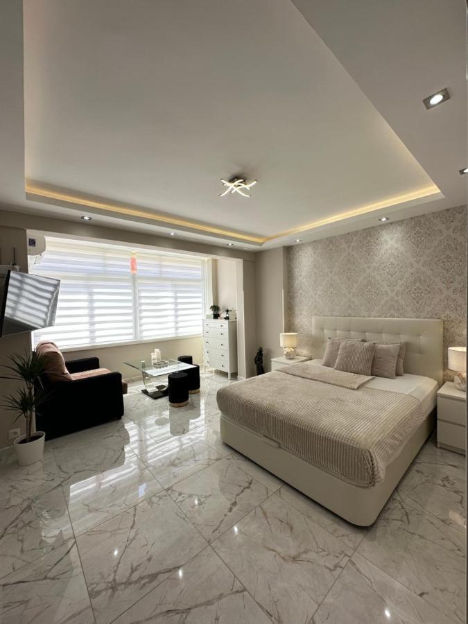 Holiday & Relax - Appartament Center Торремолинос Экстерьер фото