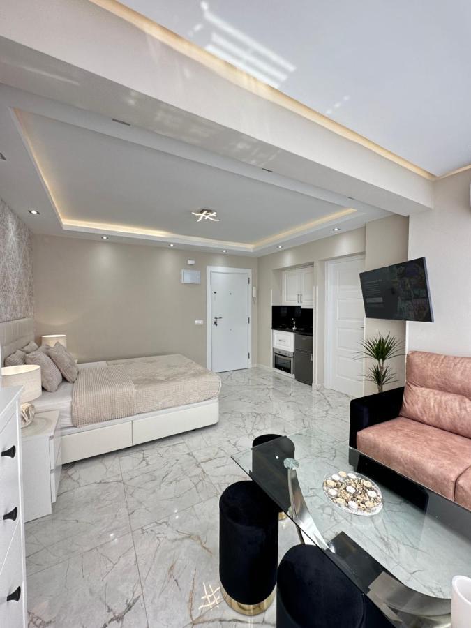 Holiday & Relax - Appartament Center Торремолинос Экстерьер фото